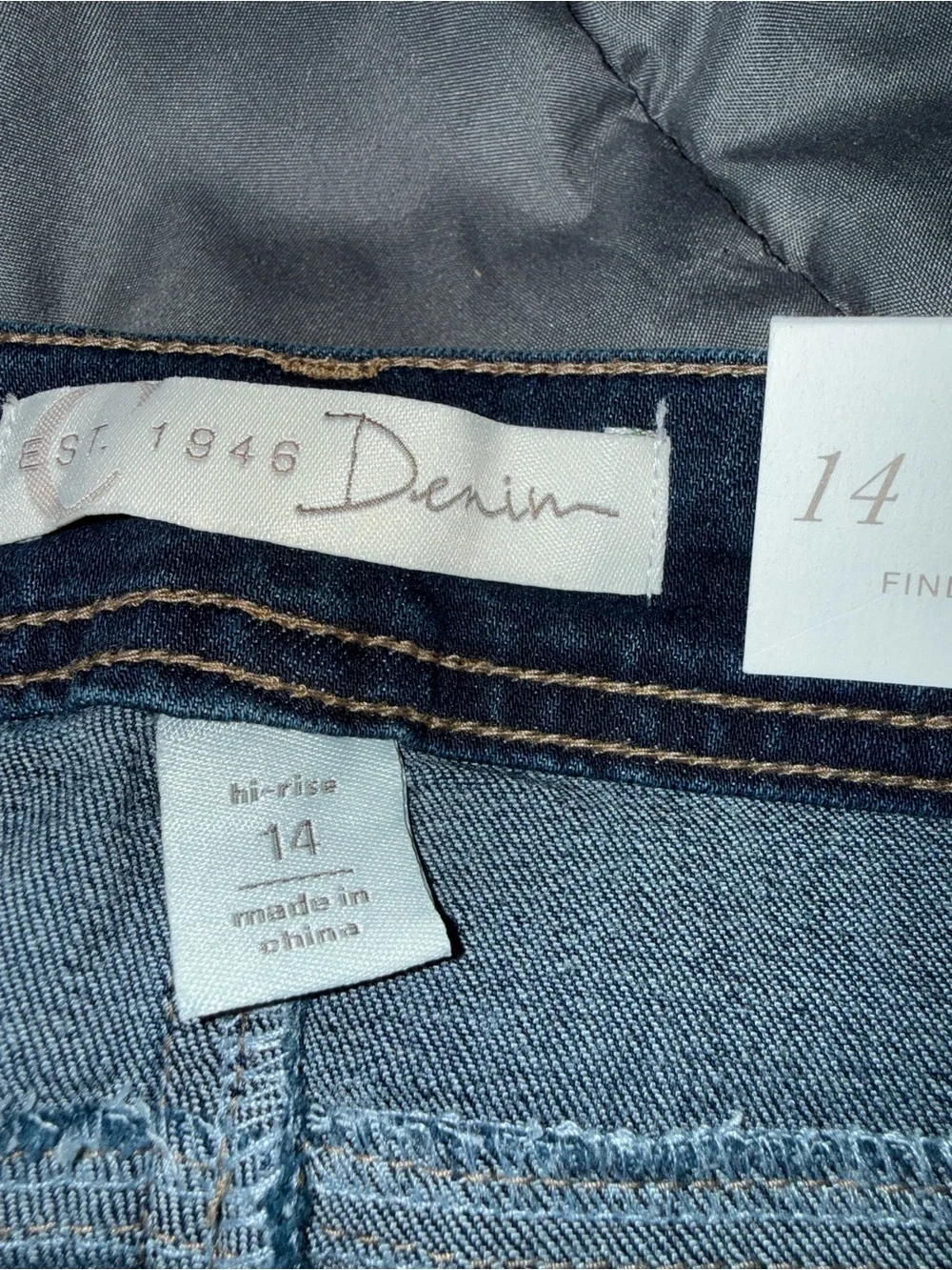 C Est. 1946 classic dark